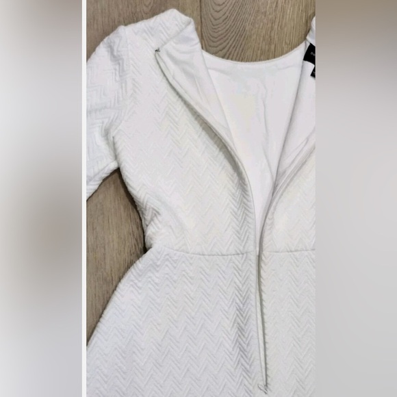 Donna Morgan White Chevron Pattern Fit And Flare Dress 3/4 Sleeves Zipper Size10 - Picture 8 of 9